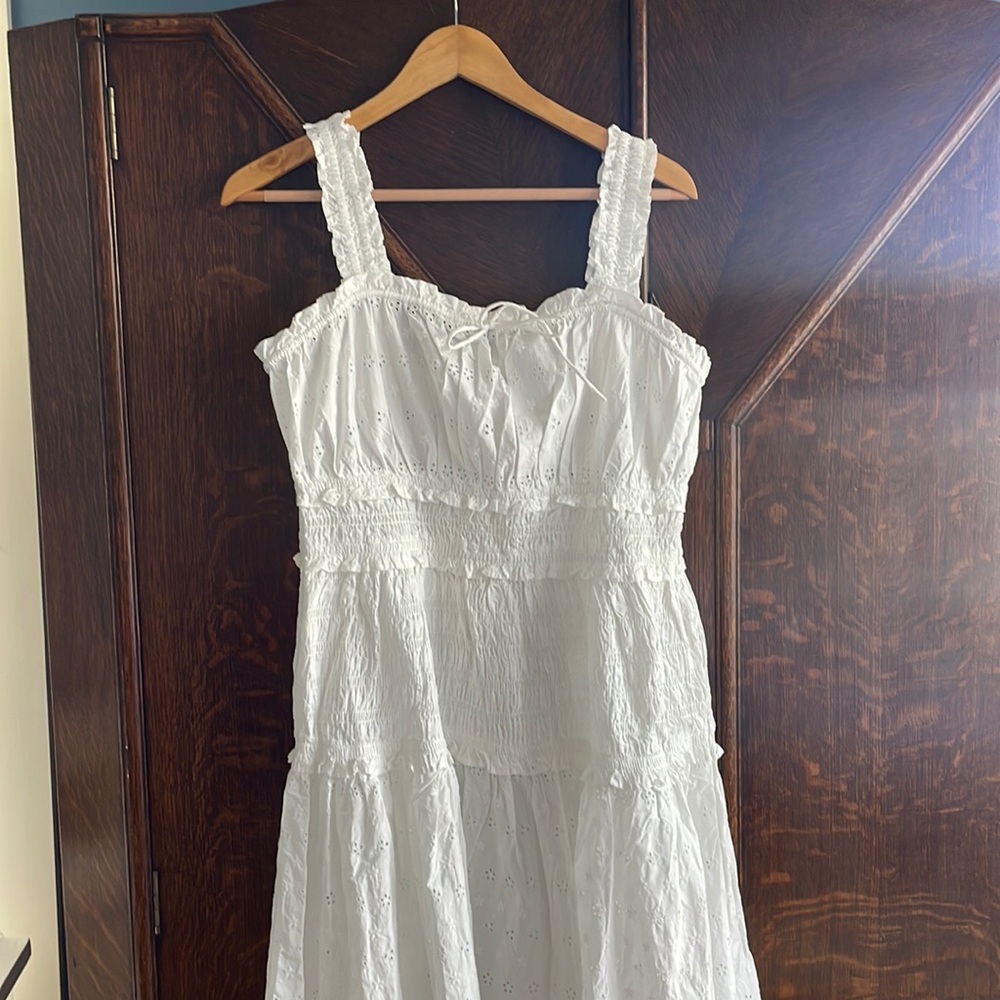 Doen / Gap white Eyelet dress
